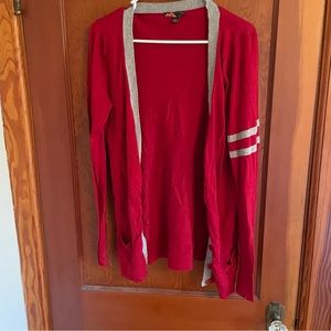 21 Women’s Cardigan size large